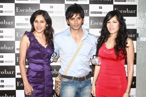 Teejay and Karan Vir Bohra grace Ganesh Hegde's birthday bash at Escobar