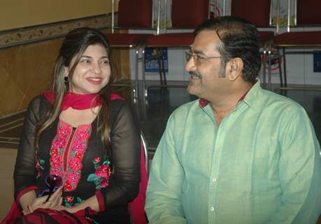 Sudesh Bhosle and Alka Yagnik sang at Grand rehearsal of &quot;Music Heals&quot;in Cancer Aid & Research Foundation