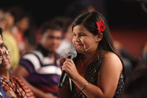 Saloni Daini at BIG Marathi Rising Star Awards 2011