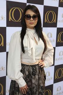 Minissha Lamba graced the first anniversary celebrations of the accessories brand 'Audelade' in Mumb