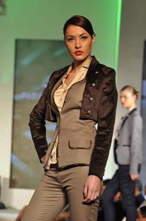 Model walks the ramp for Park Avenue new collection launch