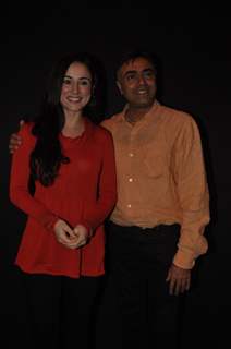 Rajit Kapoor and Linda Arsenio at press meet of 3D movie 'Dam 999' in Mumbai