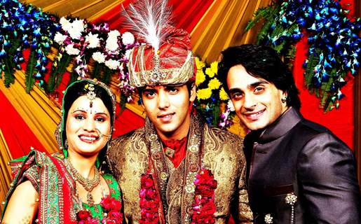 Angad Hasija with Tv actor Kinshuk Mahajan gets married to Divya Gupta in Delhi