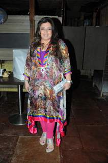 Delnaaz Paul at Tanaaz Irani hosts a surprise party for her husband Bakhtiyaar Irani