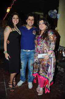 Tanaaz Irani and Bakhtiyaar Irani with Delnaaz Paul at surprise party