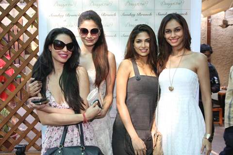 Shweta Bharadwaj, Shonal Rawat, Parvathy and Amruta Patki grace Sunday Brunch at Bungalow 9 in Mumba