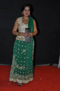 Utkarsha Naik at Red Carpet of Golden Petal Awards By Colors in Filmcity, Mumbai