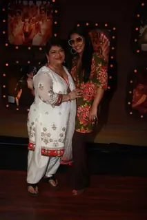 Vidya Balan with Saroj Khan on the sets of Nachle Ve