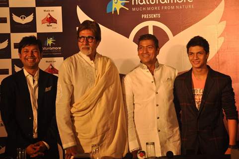 Amitabh Bachchan launches Aadesh Shrivastav's album based on 26/11 at Cinemax