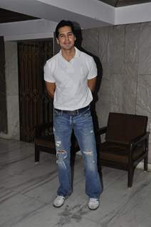 Dino Morea at Arjun Rampal's birthday bash in Bandra