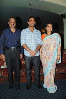 Mahendra Singh Dhoni with Y.P. singh and Abha Singh releasing the music of the film and Novel