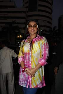 Vidya Balan promotes film 'The Dirty Picture' at Reliance Digital Store in Andheri, Mumbai