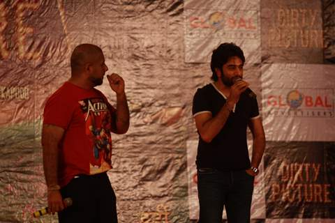 Vishal-Shekhar at promotions of film 'The Dirty Picture' at Mithibai College Kshitij Festival