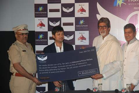 Amitabh Bachchan launches Aadesh Shrivastav's album based on 26/11 &quot;Sounds of Peace&quot; at Cinemax