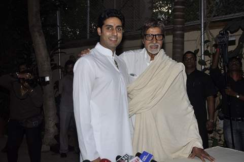 Amitabh and Abhishek Bachchan hold a press conference about their new grand daughter/ daughter in Mu