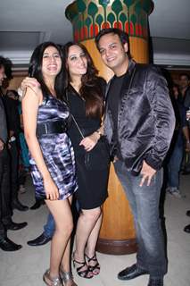 Siddharth Kumar Tewary with Sargun Mehta and Rakshandha grace completino of 200 episodes of Phulwa