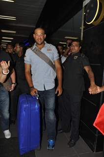 Cricketer Andrew Symonds snapped at the Mumbai Airport to participate in the reality show Bigg Boss