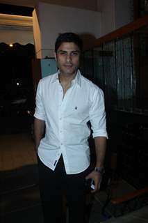 Vikas Bhalla grace Sudhanshu Pandey and Mona Wedding Anniversary bash at Bistro Grill in Mumbai