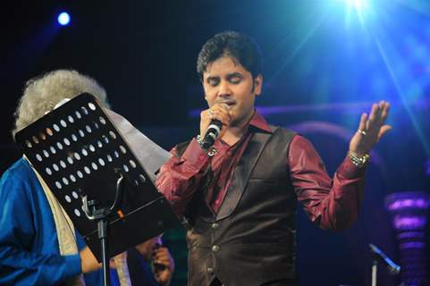 Javed Ali Performing at Music Heals Concert held at Andheri Sports Complex in Mumbai