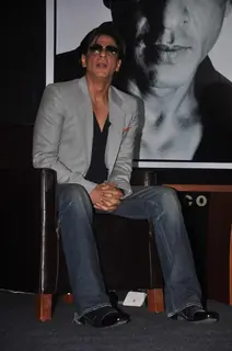 Shah Rukh Khan unviels srkopus.com and his special signing of Copy Number 1 signature at Hotel Tride