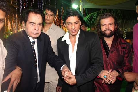 Shah Rukh Khan grace Dilip Kumar's 89th Birthday Party