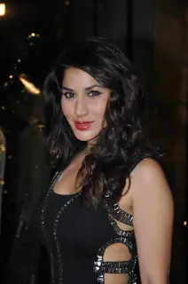Sophie Chowdhary at launch of D7 Holiday Collection in Mumbai