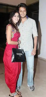 Genelia Dsouza and Ritesh Deshmukh at Farah Khan's House Warming Party