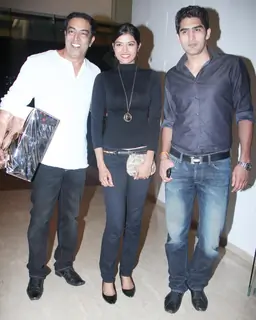 Vindoo Dara Singh at Farah Khan's House Warming Party