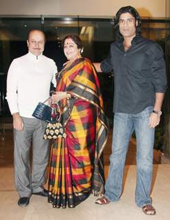 Anupam Kher, Kirron Kher and Sikander Kher at Farah Khan's House Warming Party