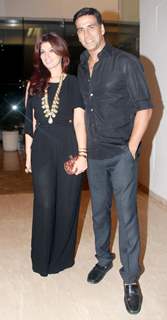Akshay Kumar and Twinkle Khanna at Farah Khan's House Warming Party