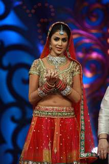 Genelia D’Souza add glamour to 'Nach Le Ve With Saroj Khan - Season 3'