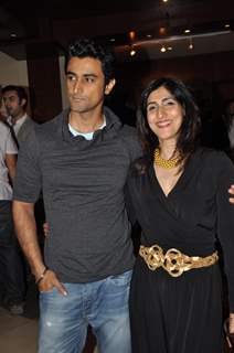 Kunal Kapoor at Art Exhibition at hotel JW Marriott in Mumbai