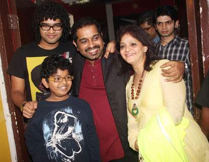 Shankar Mahadevan with family at Don 2 special screening at PVR