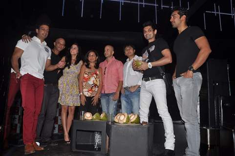 Celebs during &quot;Survivor&quot; bash in Tryst, Mumbai
