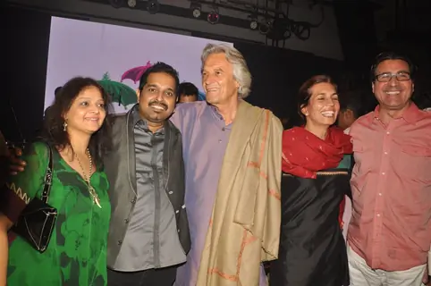 Shankar Mahadevan with JohnMcLaughlin grace live ‘King in Concert’ organized by Nagrik Shikshan Sans