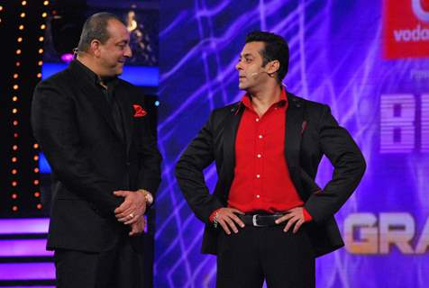 Salman Khan and Sanjay Dutt at Grand Finale of Bigg Boss Season 5