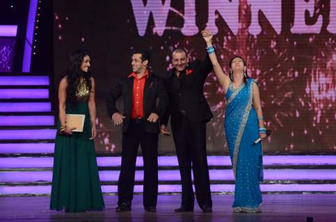 Winning moment at Grand Finale of Bigg Boss Season 5