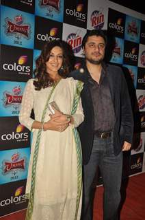 Sonali Bendre with Goldie Behl at Police event Umang-2012