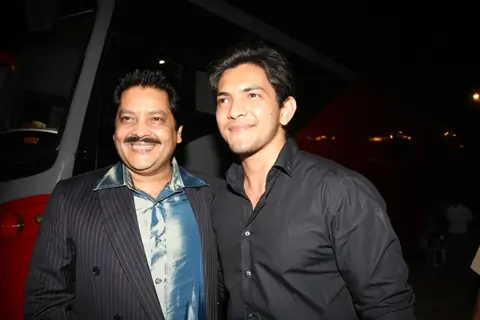 Aditya Narayan and Udit Narayan at Police event Umang-2012