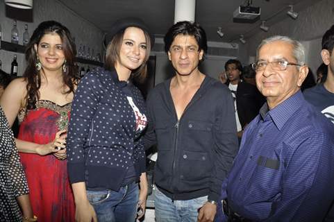 Shah Rukh Khan with Kangna Ranaut grace Dabboo Ratnani Calendar launch