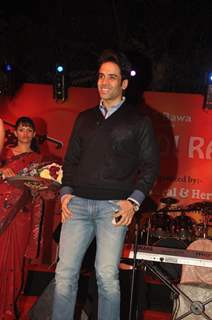 Tusshar Kapoor attending &quot;Lohri Di Raat&quot; festival in Mumbai