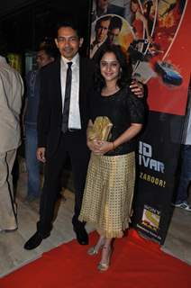 Atul Kulkarni with wife Mrinal at Premiere of film &quot;Chaalis Chauraasi&quot; in Cinemax, Mumbai