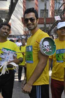 Ashmit Patel attends Standard Chartered Mumbai Marathon 2012 in Mumbai