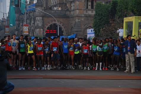 Celebs at the Mumbai Marathon 2012
