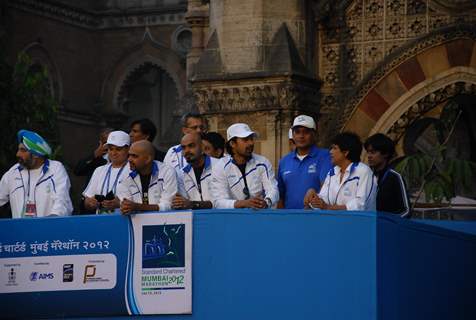 Celebs at the Mumbai Marathon 2012