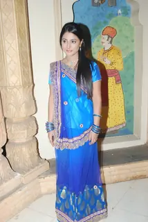 Hina Khan on the sets of 'Ye Rishta Kya Kehlata Hai' on completion of 800 episodes & 3 Years