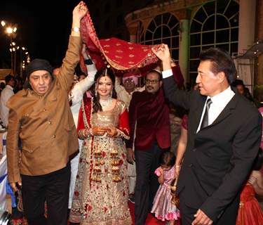 Danny Denzongpa, Ranjeet grace Deepshikha Nagpal wedding reception in Mumbai