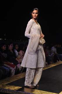 Models walk on the ramp portraying essence of Kashmir Fashion Show