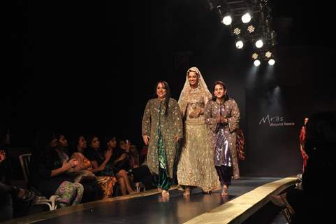 Models walk on the ramp portraying essence of Kashmir Fashion Show