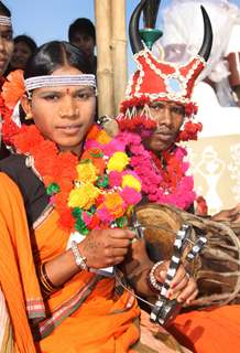 Folk artists form Chhattisgarh at the press preview of tableaux participating in Republic Day Parade,in New Delhi. .